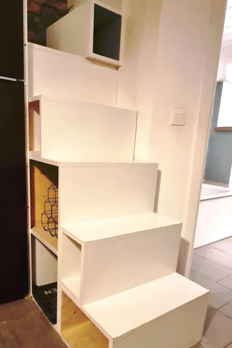 P'Tit Canut : Studio Tout Equipe Proche Centre Et Gare Lyon Bagian luar foto